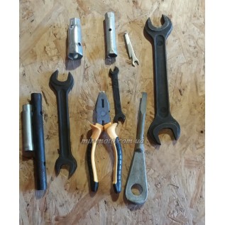 ІЖ Набір інструментів для ремонту мотоциклів (ключи 10 шт) (завод)
